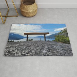 Table with views Rug